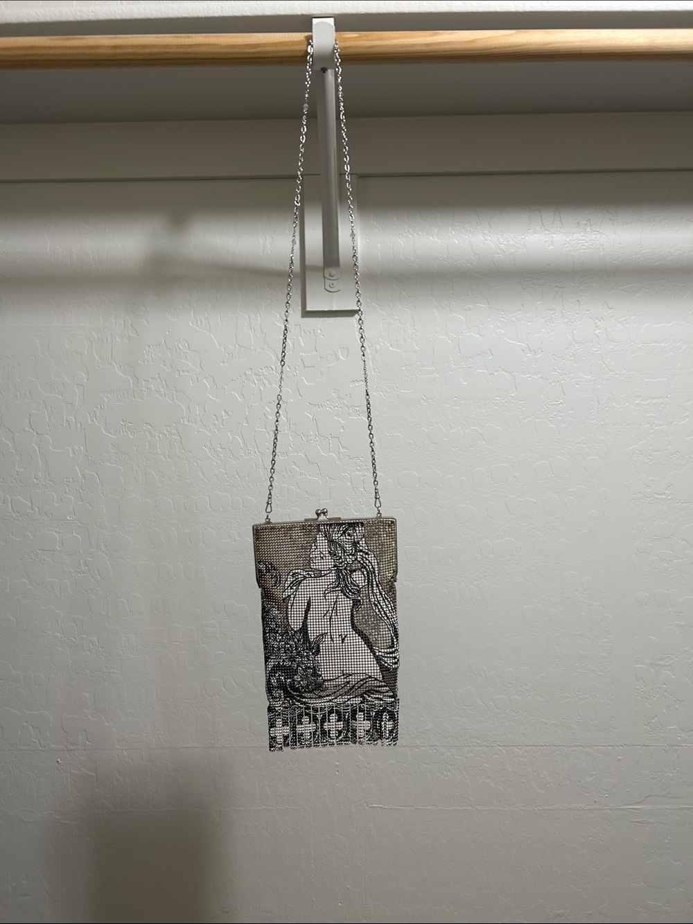 Whiting & Davis Art Deco metal Mesh Evening Bag with Artistic Print - Picture 2 of 3